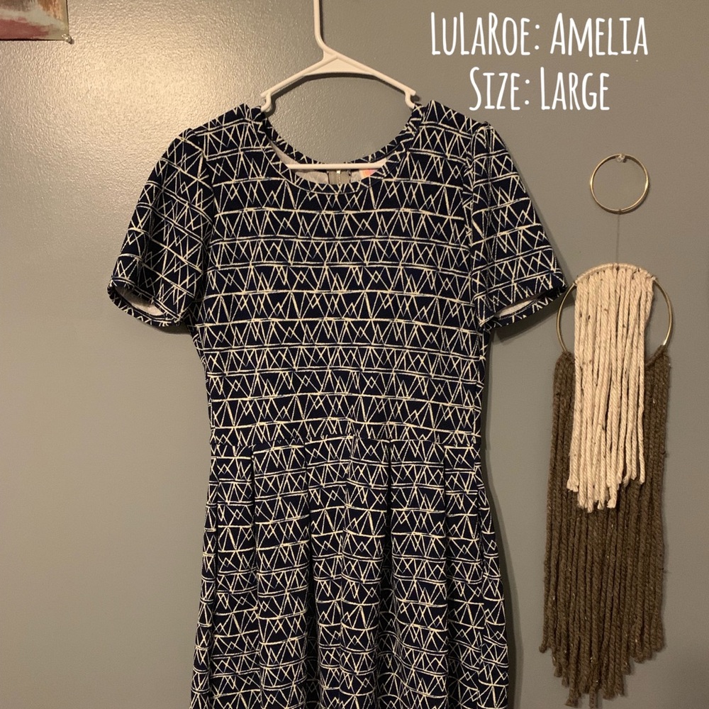 LuLaRoe Amelia dress